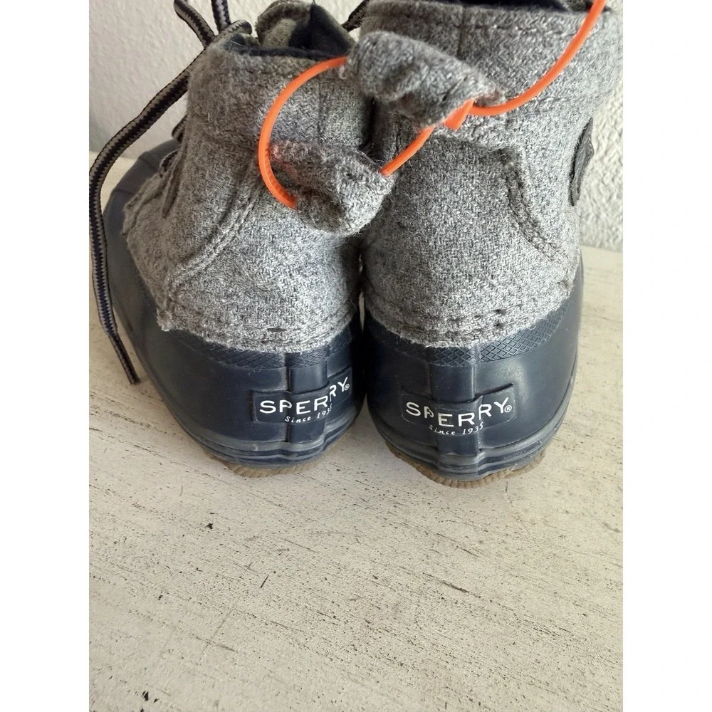 Sperry Top-Sider Bowline Duck Boot Winter Navy/Grey Synthetic 9M Toddler Size